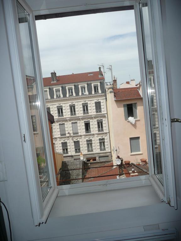 Studio Ivry Lyon Zimmer foto