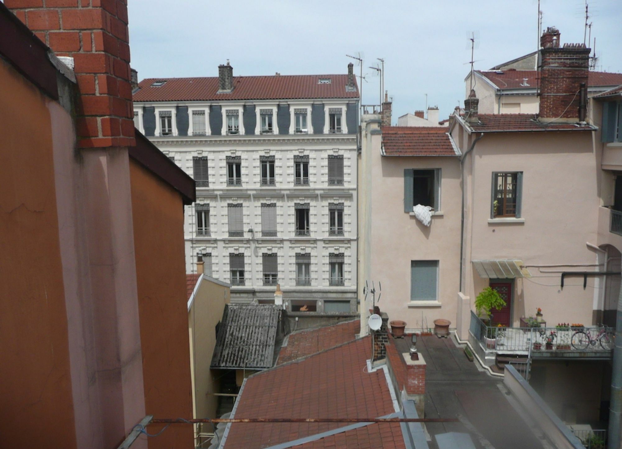 Studio Ivry Lyon Exterior foto